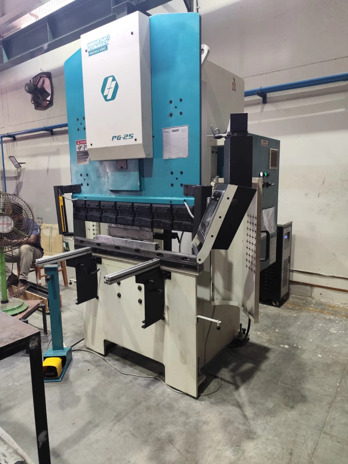 Press Brake Machine